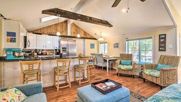 Cottage (3 Bedrooms) | Interior