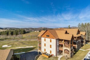 Exterior - Laurel Fork Condo on Olde Mill Golf Course! (Laurel Fork)