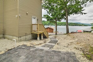 House (4 Bedrooms) | Interior - Lakefront Alton Bay Retreat w/ Dock Near Beaches! (Alton Bay)