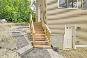 House (4 Bedrooms) | Interior - Lakefront Alton Bay Retreat w/ Dock Near Beaches! (Alton Bay)