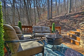 Interior - Hayesville Vacation Rental Near Chatuge Lake! (Hayesville)