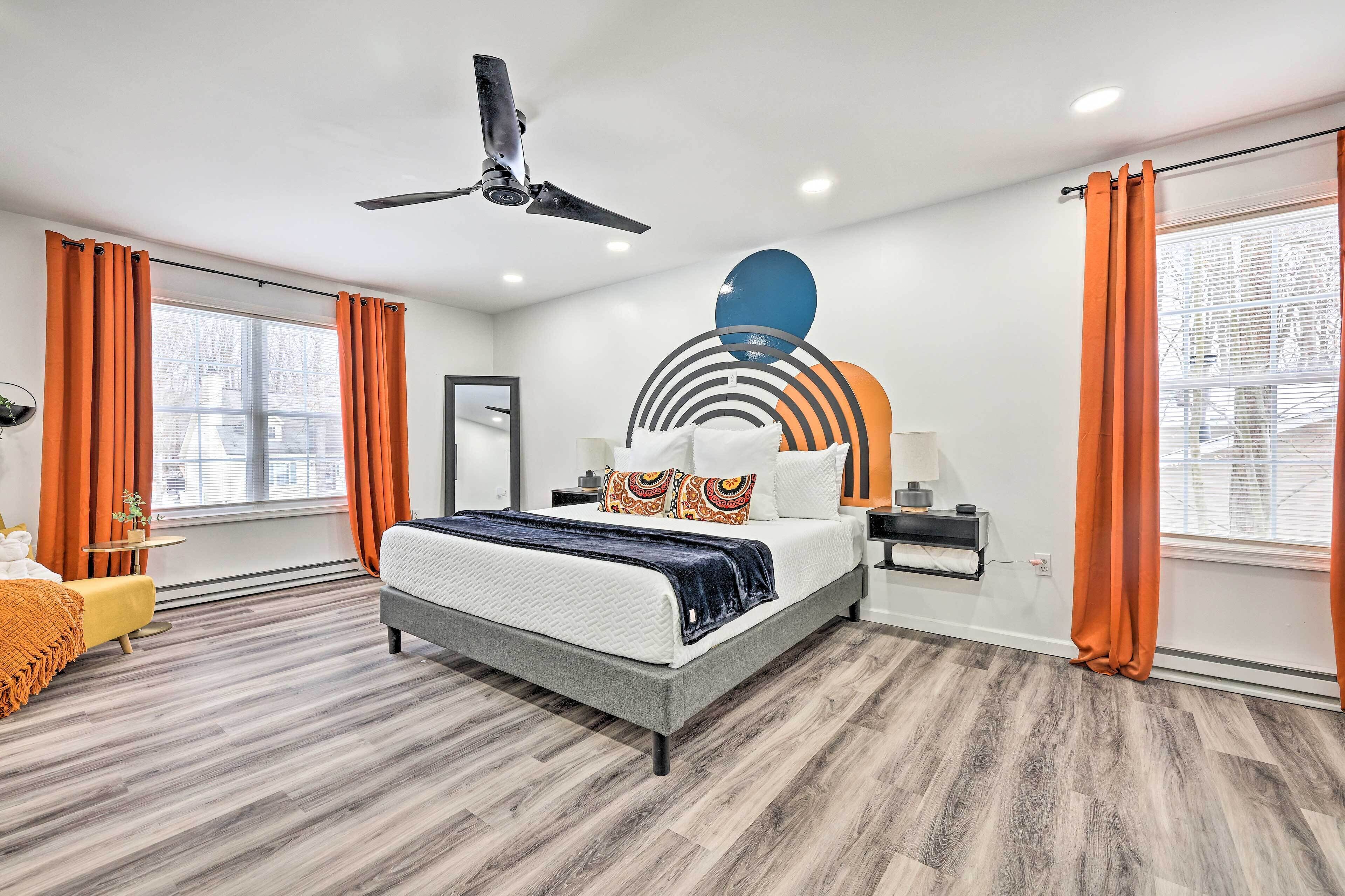 Mid-century Mod Poconos Retreat w/ Pool Table