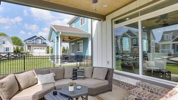 House (4 Bedrooms) | Interior