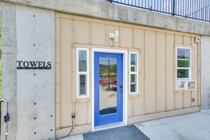 Interior - Lava Hot Springs Studio w/ Deck: Walk to Hot Pools (Lava Hot Springs)