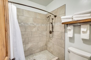 Apartment (0 Bedroom) | Interior - Lava Hot Springs Studio w/ Deck: Walk to Hot Pools (Lava Hot Springs)