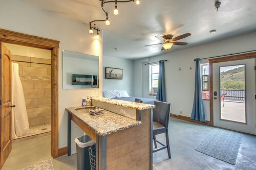 Lava Hot Springs Studio w/ Deck: Walk to Hot Pools