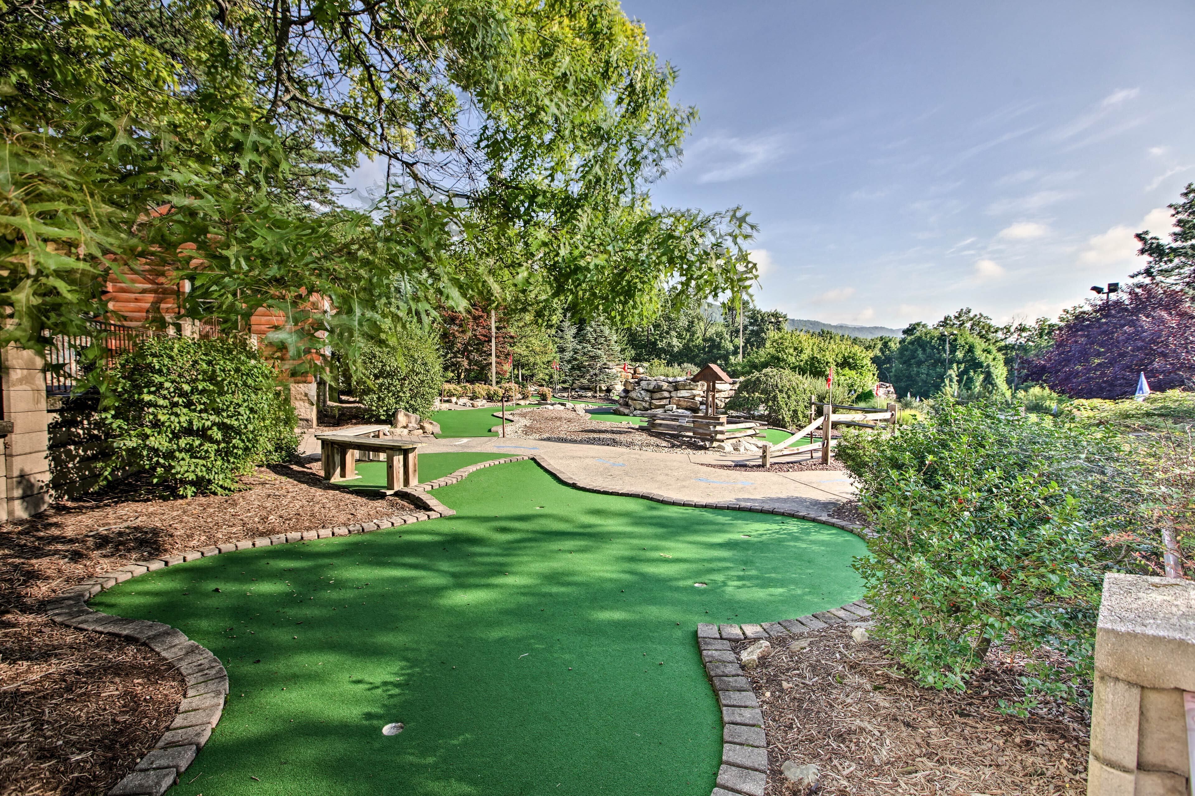 Mcgaheysville Vacation Rental: Yard & Fire Pit!