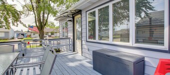 Neenah Home w/ Deck: Near Lake Winnebago