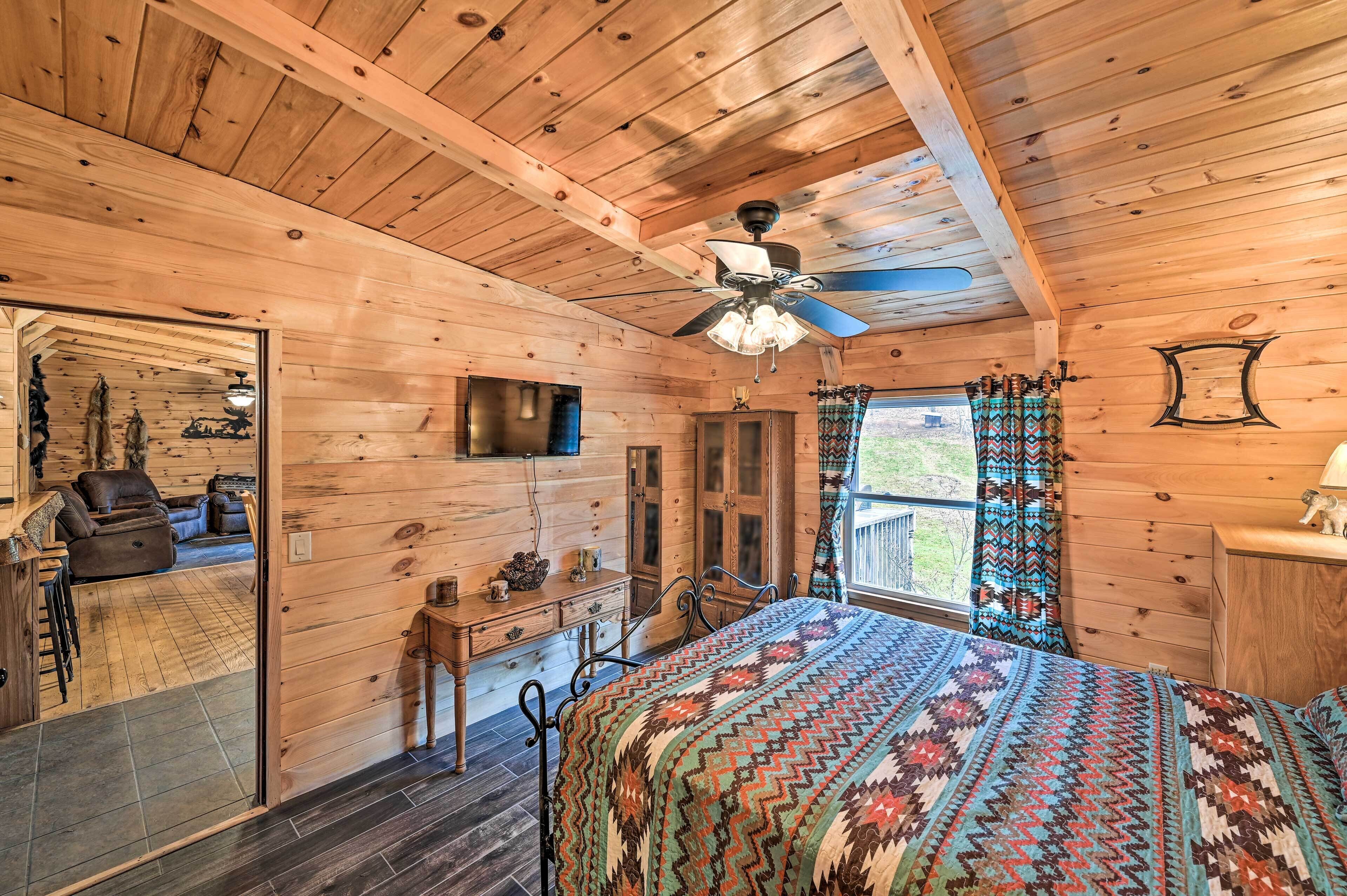 House (2 Bedrooms) | Interior