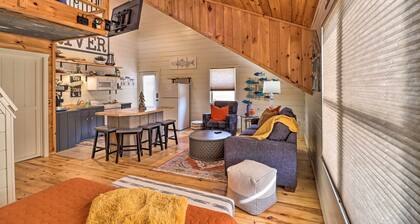 Pet-friendly Studio w/ Loft & Mountain Views!