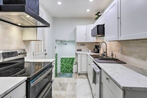 Talo (3 Bedrooms) | Sisätilat