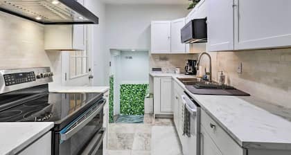 11 Mi to Great Salt Lake: Magna Getaway!