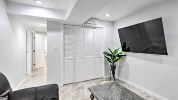 Nhà (3 Bedrooms) | Nội thất