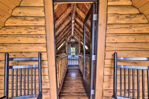 Apartment (0 Bedroom) | Interior