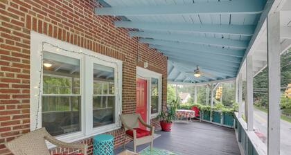 Lovely Hendersonville Retreat ~ 1 Mi to Downtown!