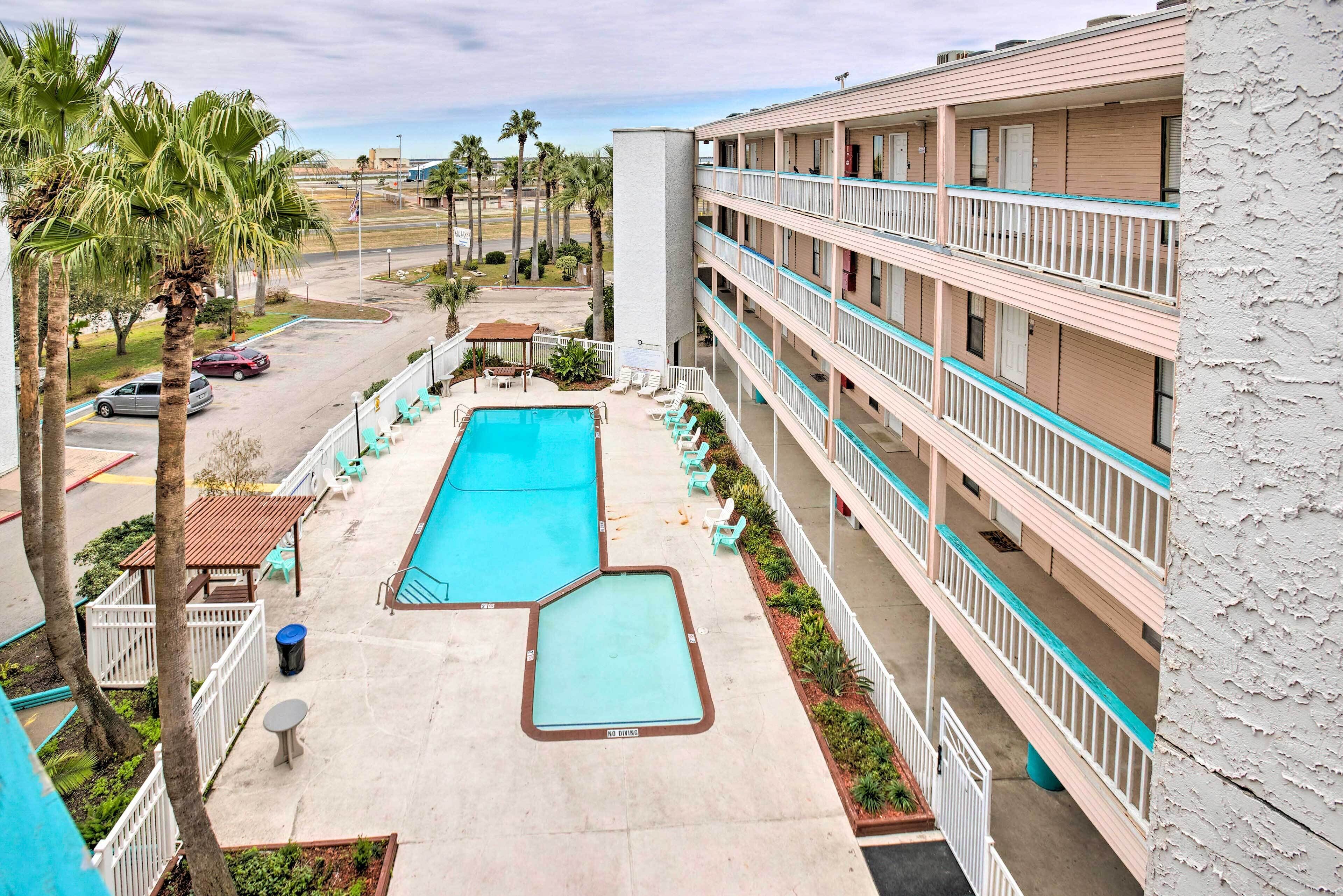 Oceanfront Corpus Christi Condo w/ Pool!