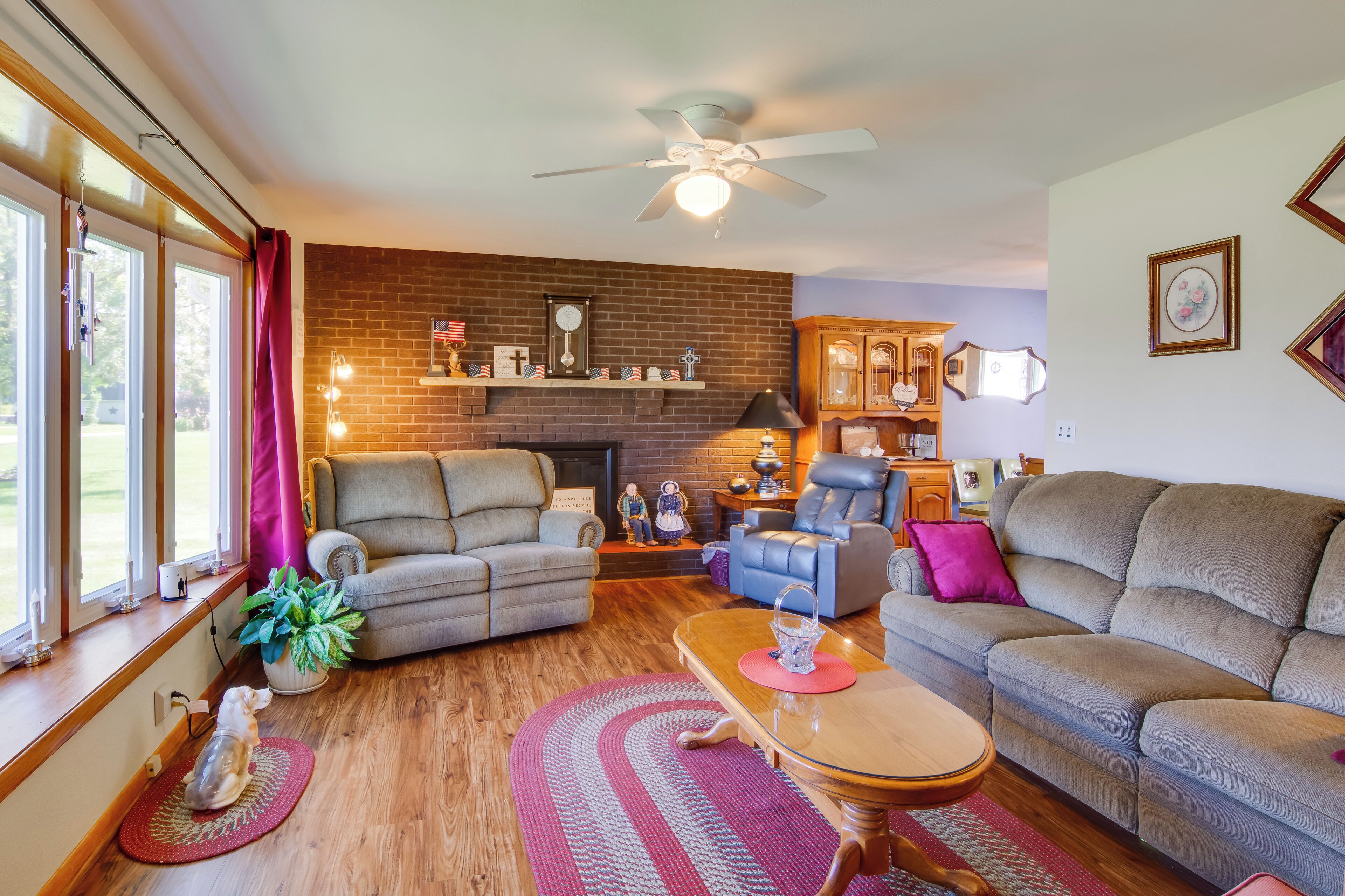 House (3 Bedrooms) | Interior