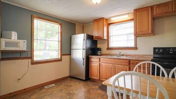 Rumah (2 Bedrooms) | Interior