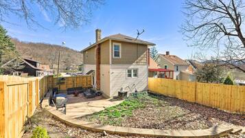 House (2 Bedrooms) | Bahagian dalam