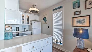 Apartment (1 Bedroom) | Interior