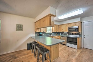 Interior - Quiet Home on Lake Hawkins w/ Kayaks + Dock! (Hawkins)