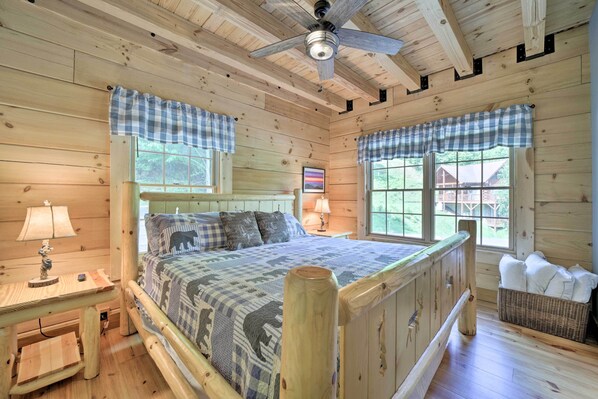 House (3 Bedrooms) | Interior