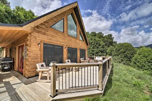 House (3 Bedrooms) | Front of property