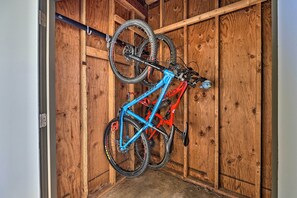 Interior - Hike, Bike & Unwind: Bella Vista Family Home! (Bella Vista)