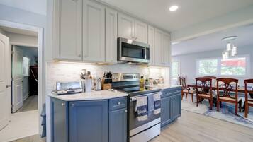 Nhà (3 Bedrooms) | Nội thất