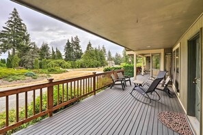 Terrace/patio - Peaceful Ranch-style Camano Home on 5 Acres! (Camano Island)