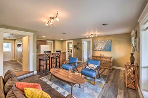 Interior - Peaceful Ranch-style Camano Home on 5 Acres! (Camano Island)