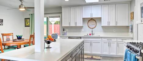 House (2 Bedrooms) | Interior