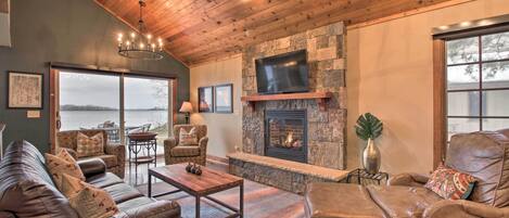 House (3 Bedrooms) | Front of property