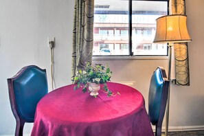 Apartment (0 Bedroom) | Interior - Pet-friendly Vacation Rental Near Boyd Lake (Loveland)