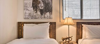 Skier's Dream: Upscale Condo By Teton Village!