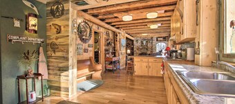 'sasquatch Inn' Retreat Near Fishing & Hunting!