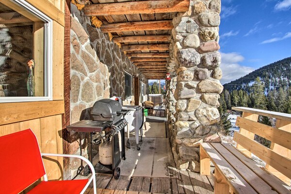 'Sasquatch Inn' Retreat Near Fishing & Hunting! - Montana