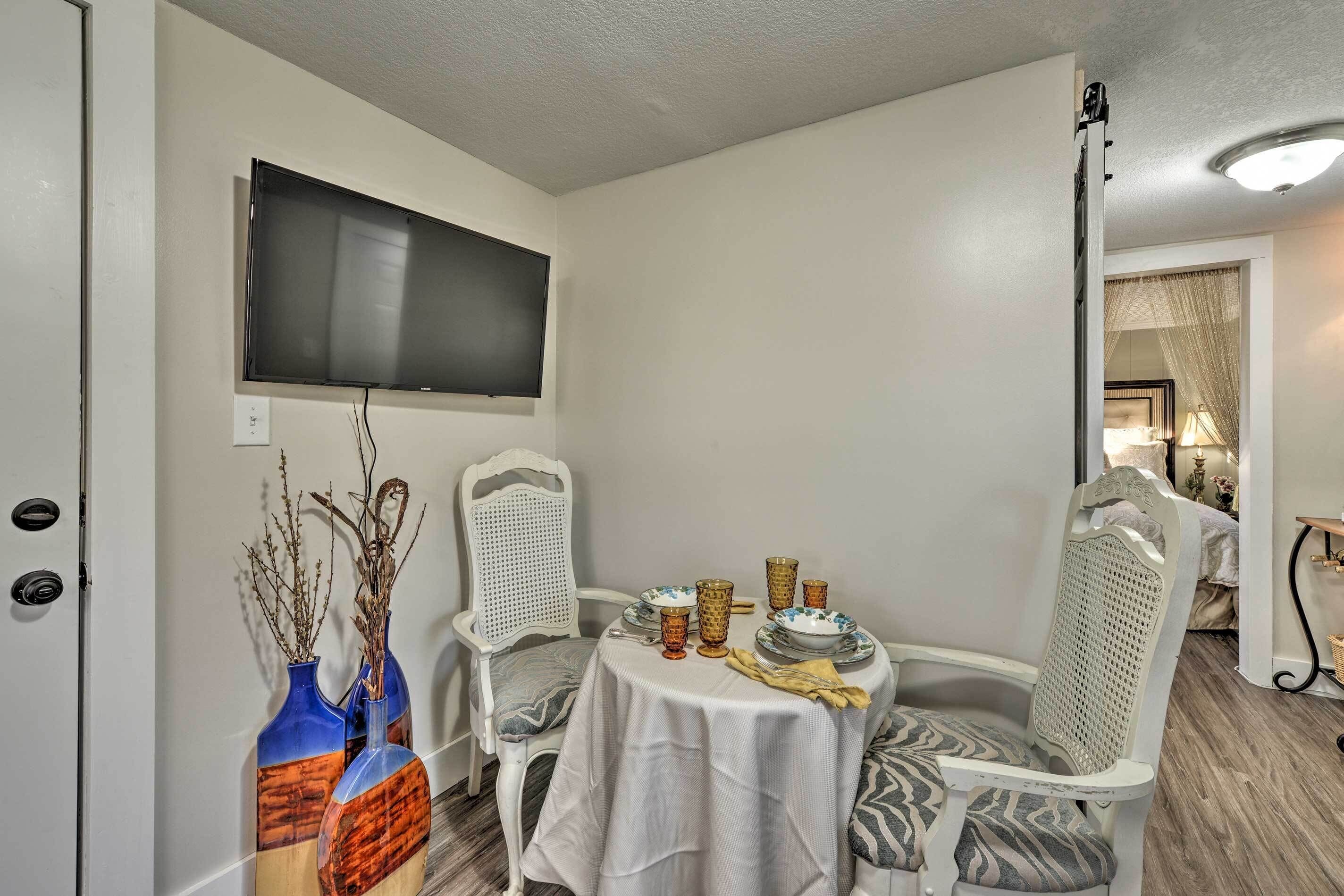 Apartment (1 Bedroom) | Interior