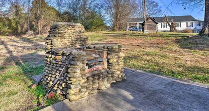 Six Waterpots Cottage II in Blue Ridge Mountains