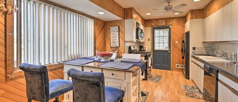 Cottage (3 Bedrooms) | Interior