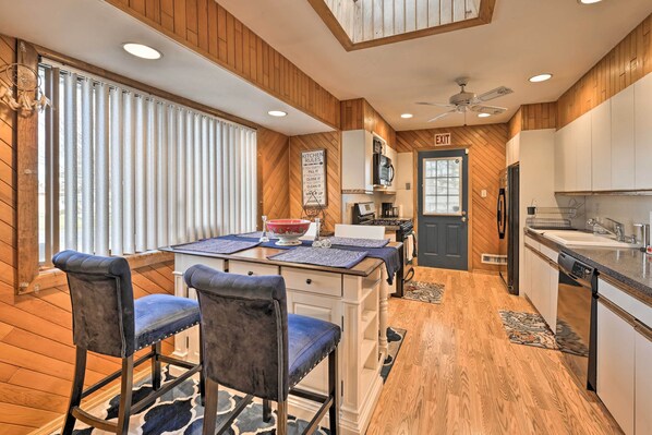 Cottage (3 Bedrooms) | Interior