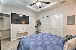 Apartment (1 Bedroom) | Interior