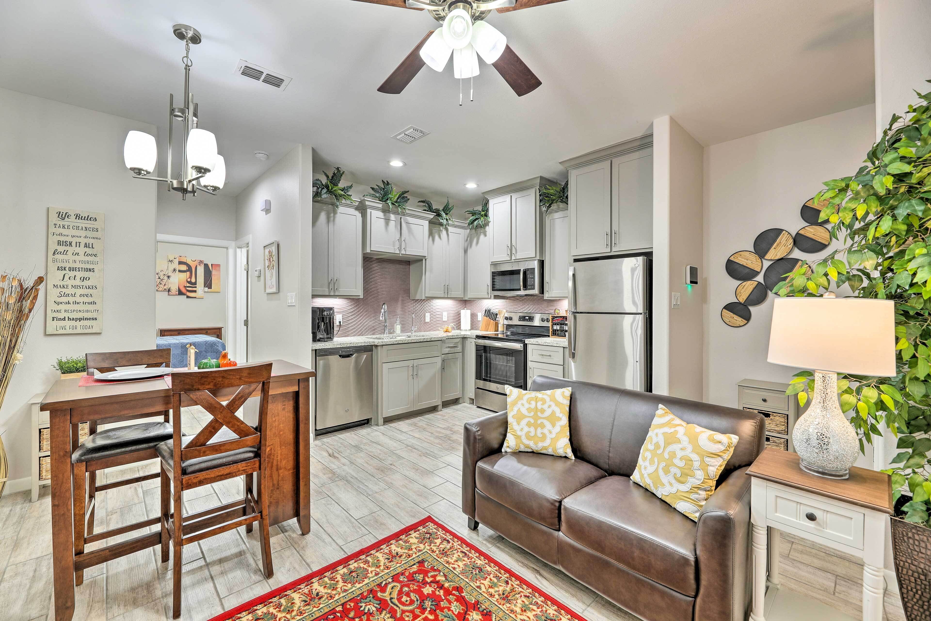 Apartment (1 Bedroom) | Interior