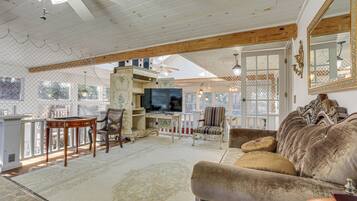 Villa (6 Bedrooms) | Interior