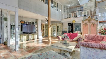 Vila (6 Bedrooms) | Interior