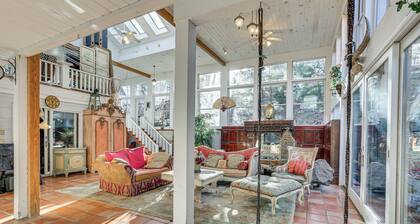 1 Mi to Lake Wallenpaupack: Spacious Poconos Villa