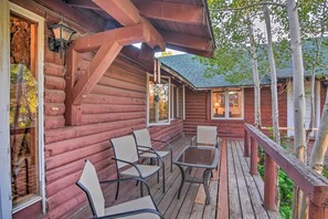 House (3 Bedrooms) | Interior - 'moose Park Lodge' Charming Walden Retreat! (Walden)