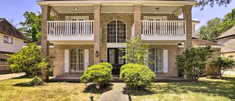 House (5 Bedrooms) | Front of property