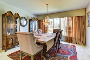 Interior - Spacious Buffalo Brick Home w/ Backyard! (Buffalo)
