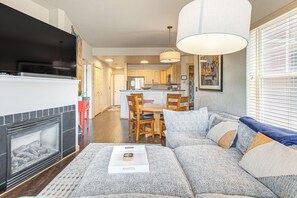 Apartment (2 Bedrooms) | Interior - Condo Near Winter Park Resort + Steps From Shuttle (Fraser)